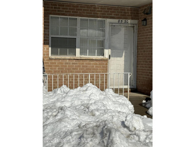 Opportunity Knocks! Ground Level 2 Bedroom Corner Condo in the - photo 3