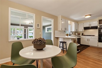 Come check out one level living in West Irondequoit at its - photo 6