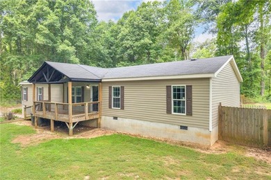 Discover the perfect blend of space, comfort, and country living - photo 3