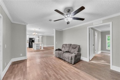 Discover the perfect blend of space, comfort, and country living - photo 7