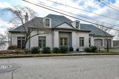 Ohio River Home For Sale in Newburgh Indiana