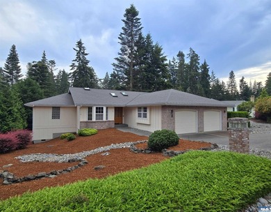 Fantastic Contemporary Single-Level Home in Sunland! Embrace - photo 1