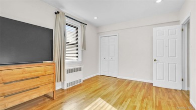 North Flushing Co-op for Sale - Spacious 1 Bedroom; Welcome to - photo 13