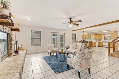 Nestled on over 6 private acres near Canyon Lake, this warm - photo 4