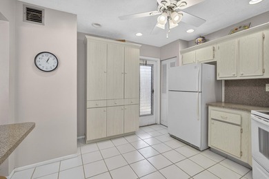 Welcome to your tranquil Florida retreat! This light-filled - photo 19