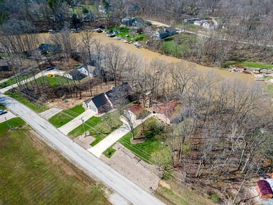 This beautiful, nearly 3,000 square foot cottage-style lakefront - photo 20