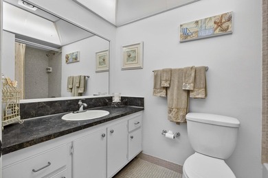 Welcome to your tranquil Florida retreat! This light-filled - photo 22