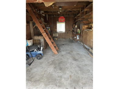 This 4-bedroom, 2-bath home located on a small cul-de-sac offers - photo 23