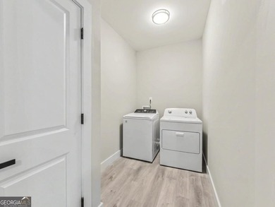 Step into modern elegance in this stunning newly built stepless - photo 25