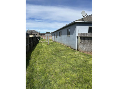 This 4-bedroom, 2-bath home located on a small cul-de-sac offers - photo 26