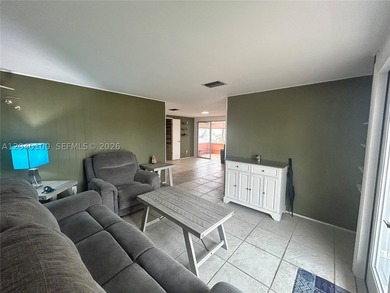 BEAUTIFUL HOME IN PARK CITY READY FOR IMMEDIATE OCCUPANCY. YOUR - photo 33