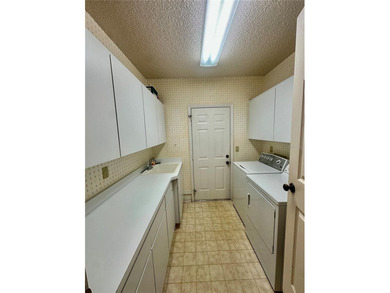 Under contract-accepting backup offers. HUGE PRICE REDUCTION! - photo 33
