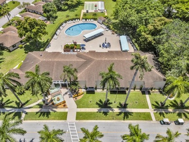 WELCOME HOME TO THIS CHARMING 2 BEDROOM, 2 BATH CONDO WITH - photo 35