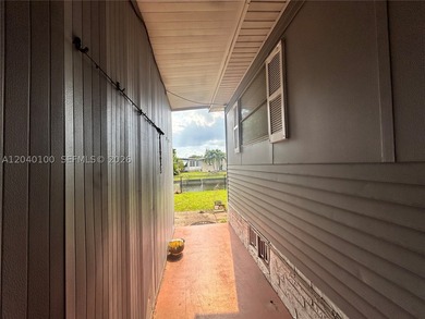 BEAUTIFUL HOME IN PARK CITY READY FOR IMMEDIATE OCCUPANCY. YOUR - photo 40