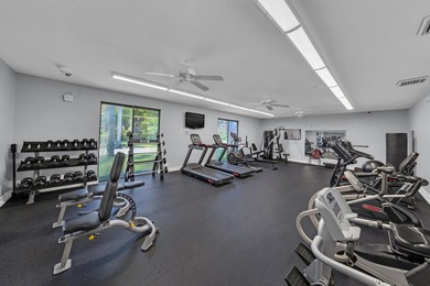 WELCOME HOME TO THIS CHARMING 2 BEDROOM, 2 BATH CONDO WITH - photo 42