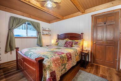 This beautiful, nearly 3,000 square foot cottage-style lakefront - photo 43