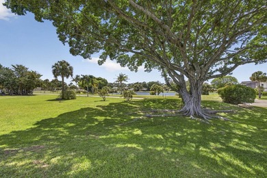 Welcome to your tranquil Florida retreat! This light-filled - photo 43