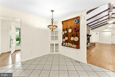 Welcome to this well-maintained ranch home in the desirable - photo 5