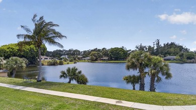 Welcome to your tranquil Florida retreat! This light-filled - photo 47