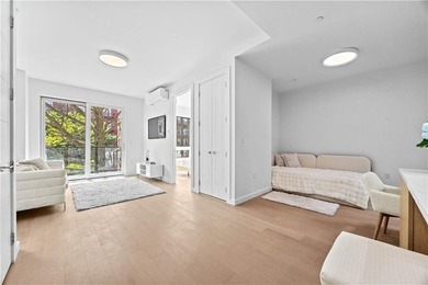 2 Bed with an option to convert to 3 as it has an additional - photo 4