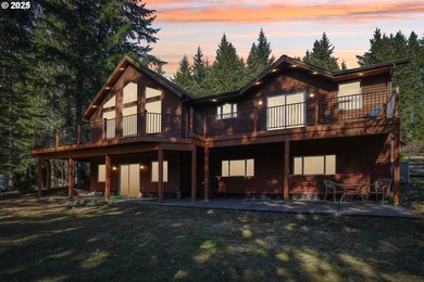 Welcome to your dream retreat at 232 Upper Lakeview Dr. This - photo 4