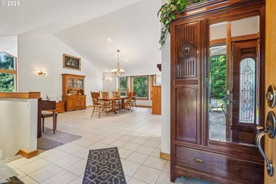 Welcome to your dream retreat at 232 Upper Lakeview Dr. This - photo 8