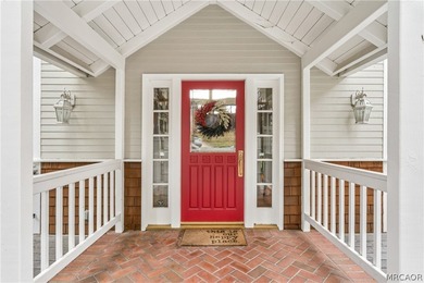 Welcome to an exceptional golf course frontage home set along - photo 6