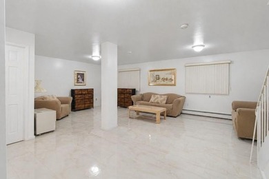 EXTRA-SPACIOUS(1336 SQFT) 2 BEDROOM/2 BATHROOM DUPLEX CONDO WITH - photo 7