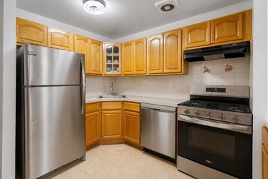 EXTRA-SPACIOUS(1336 SQFT) 2 BEDROOM/2 BATHROOM DUPLEX CONDO WITH - photo 10