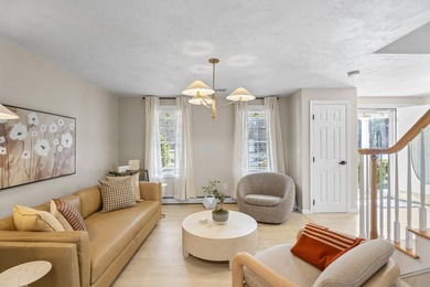 Welcome to this expansive Colonial in sought-after West - photo 3