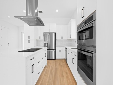 Final opportunities at Marina Landings, the only new - photo 4