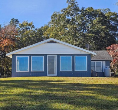 Welcome to luxury lake front living! This beautiful totally - photo 4