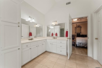 In-ground pool, wood-burning fireplace, boat port, sunroom - photo 16