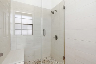 Welcome to this charming two-story condo in the desirable Quail - photo 19