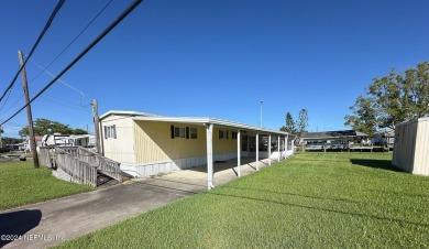 Lake Home For Sale in Satsuma, Florida