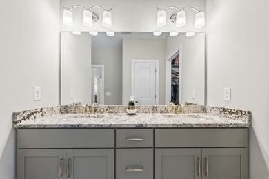 Welcome to this meticulously maintained and thoughtfully - photo 22
