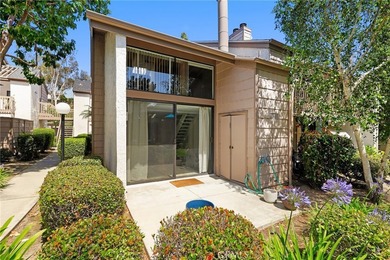 Welcome to this charming two-story condo in the desirable Quail - photo 22