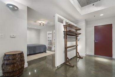 This modern studio at 845 Spring St NE offers a seamless blend