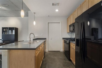 This modern studio at 845 Spring St NE offers a seamless blend