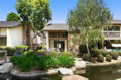 Welcome to this charming two-story condo in the desirable Quail - photo 29