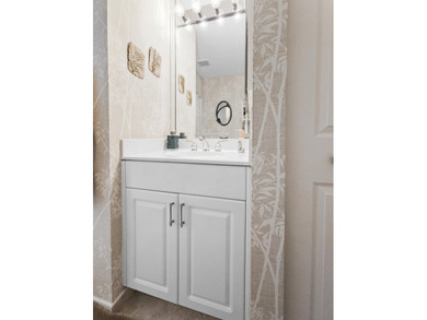 THIS BEAUTIFUL POPULAR AND EXPANDED DORSET MODEL SITS ON A - photo 30