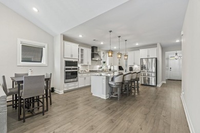 Welcome to this meticulously maintained and thoughtfully - photo 36