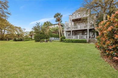Discover an extraordinary oceanfront retreat on East - photo 3