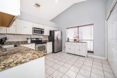 Welcome to Tuska Oaks-a well-established community in the heart - photo 5