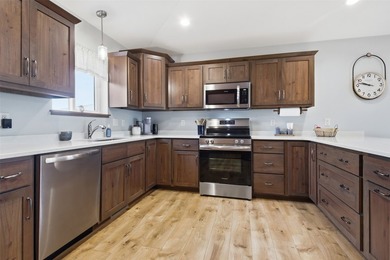 2024 built twin home by C&M featuring the popular Jefferson II - photo 8