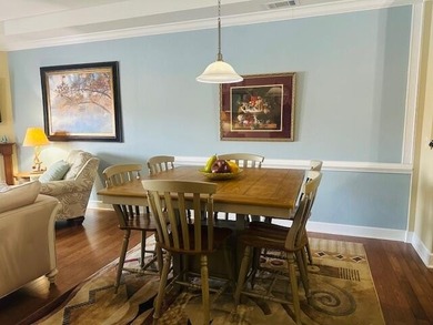 Enjoy a resort feel as you view Cherokee Lake from your living - photo 11