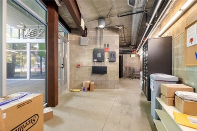 Stunning 2 story condo Nestled in the Heart of Pittsburgh's - photo 14