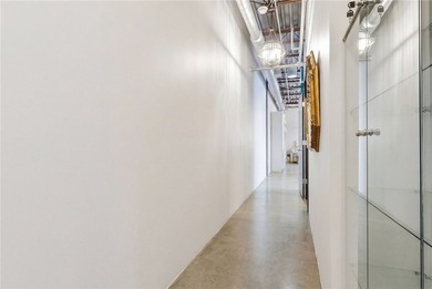 Stunning 2 story condo Nestled in the Heart of Pittsburgh's - photo 18