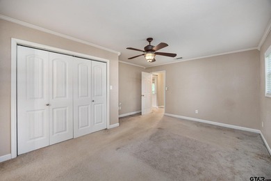 Well cared for 3/2 with a large shop, on just over an acre, near - photo 19