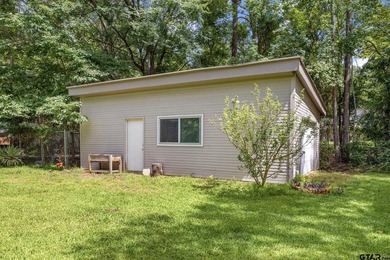 Well cared for 3/2 with a large shop, on just over an acre, near - photo 29